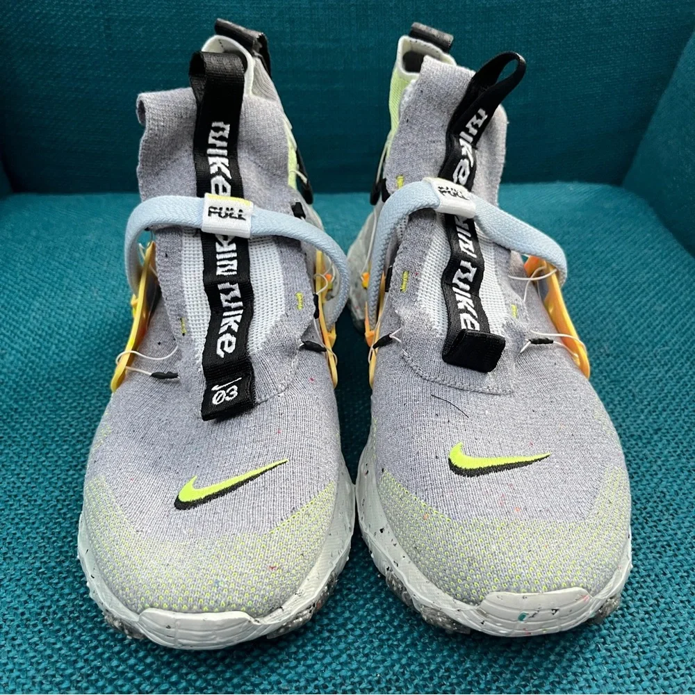 Men’s Nike Space Hippie 03 sneakers in the "Grey Volt" Size 9.5 - Picture 2 of 10